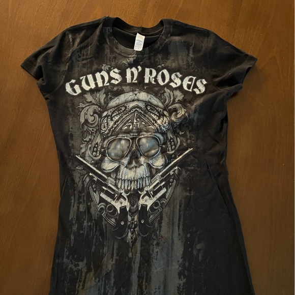 NWOT Guns N’ Roses Tee - Picture 2 of 6